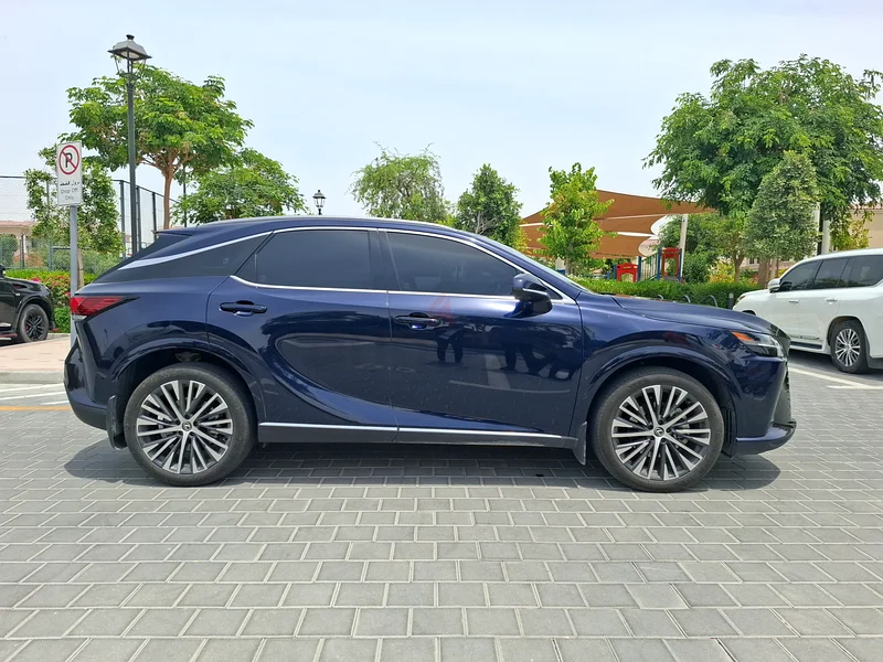 AED 4209/month | 2024 Lexus RX-Series Platinum | GCC Specs | Ref#31369163167091409411113