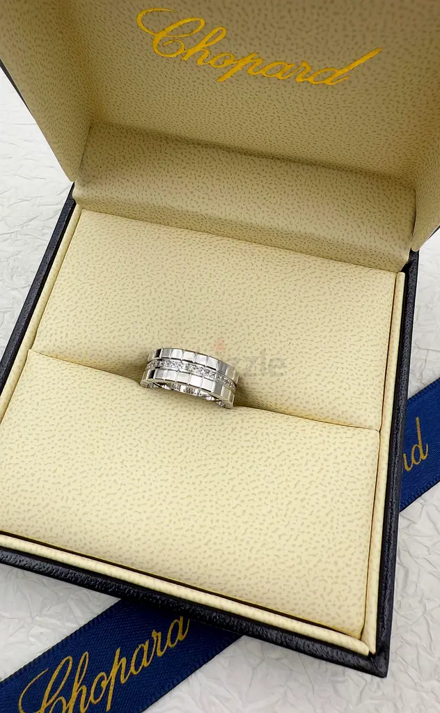 CHOPARD RING