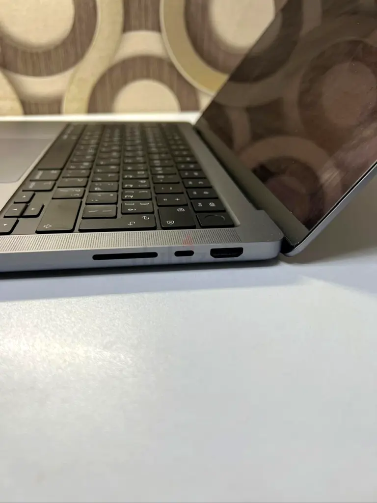 Apple MacBook Pro 2021 - Sleek and Powerful Performance63254995483522114