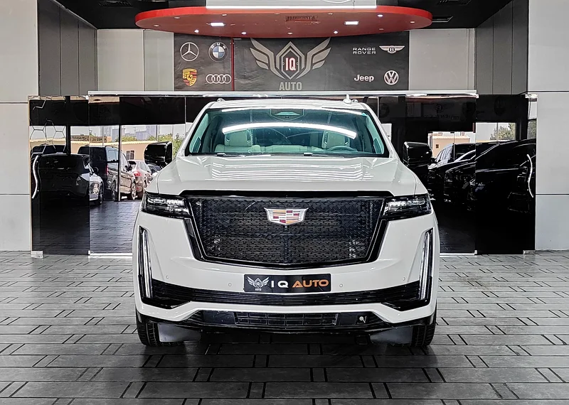 AED 3,650 P.M | Cadillac Escalade Sport Platinum 600 | Black Edition | Under Warranty | GCC63176169914498111