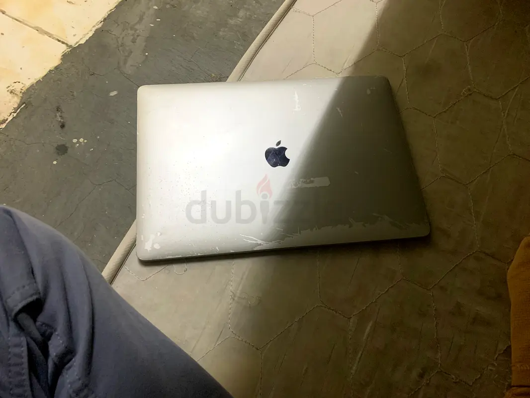 MacBook 2017 Model M Version63256077228034115