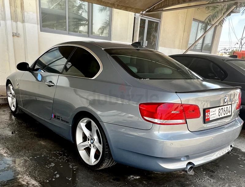 سيارة BMW 335i كوبية بحالة جيدة63158800509442114