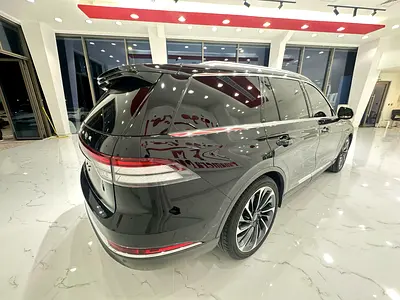 2022 Lincoln AVIATOR 照片 9
