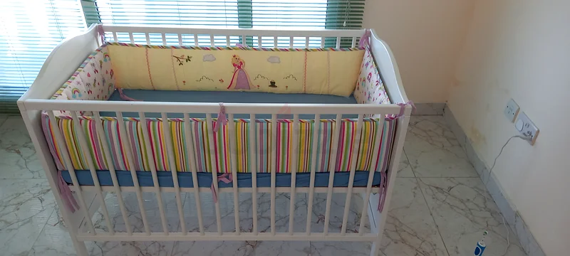 baby bed | baby cot | Ikea baby bed white color for sale63206392541825112