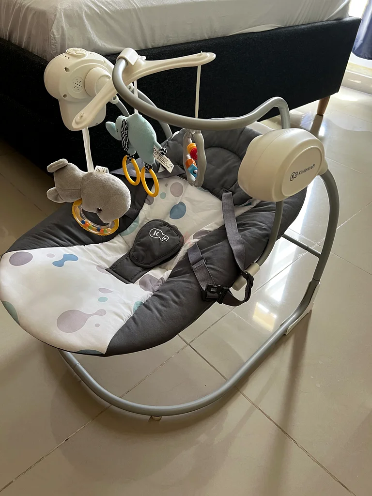 Baby swing63204257667331111