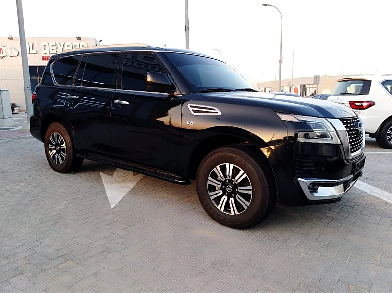 Nissan Patrol LE63138719708802112