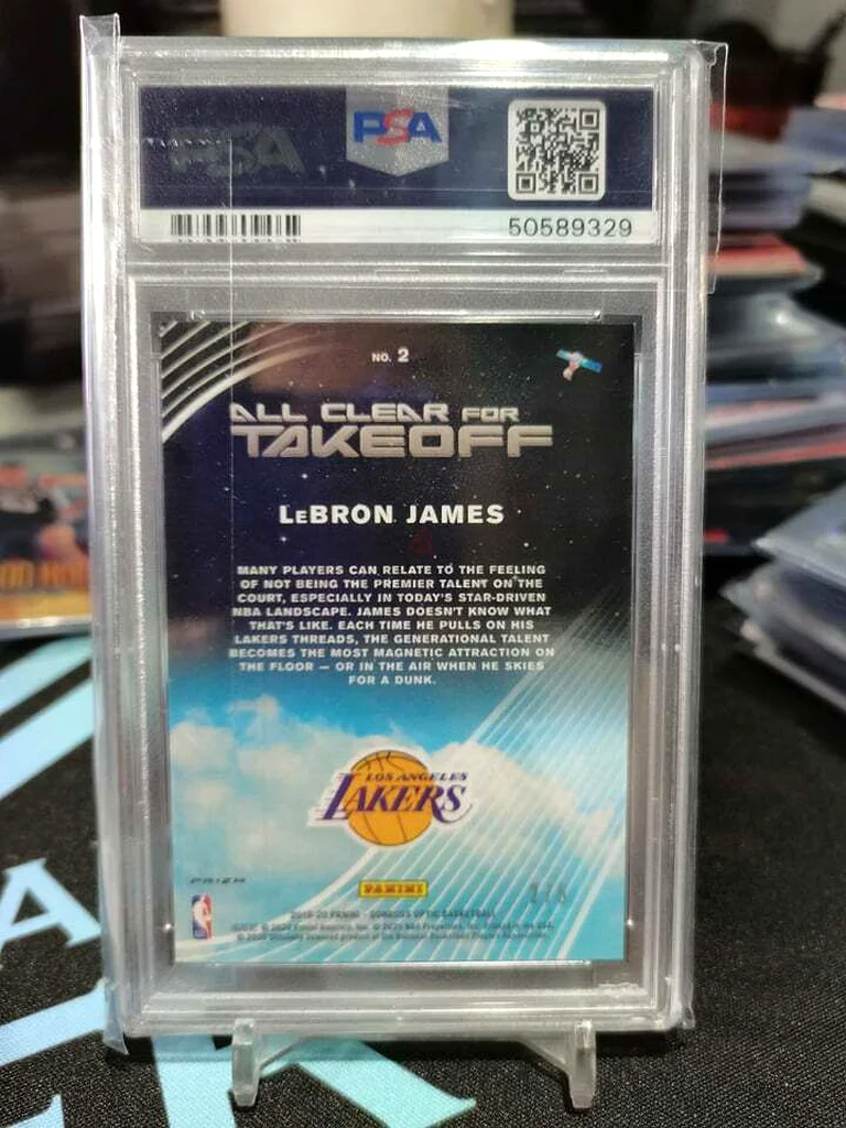 بطاقة ليبرون جيمس "All Clear For Takeoff" الخضراء من مجموعة Panini Donruss Optic 2019-20، رقم 2/5، حالة PSA 1062930642998018111