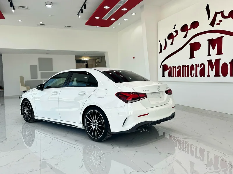 Mercedes A200 Gulf63230652099714111