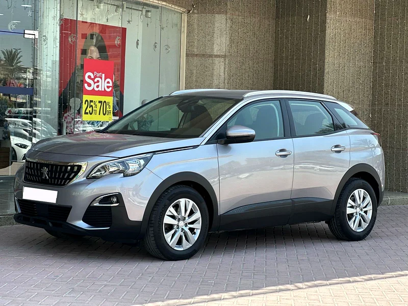 Peugeot 3008 2020 Silver GCC Clean Car63222806181122111
