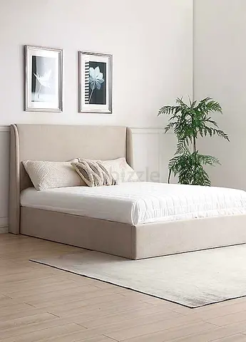 Elegant and Cozy Bed with Storage