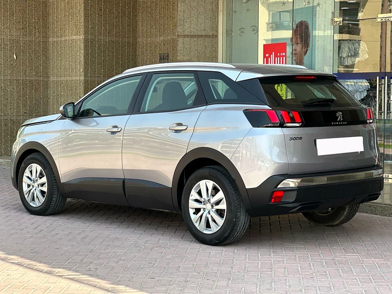 Peugeot 3008 2020 Silver GCC Clean Car63222806181122114