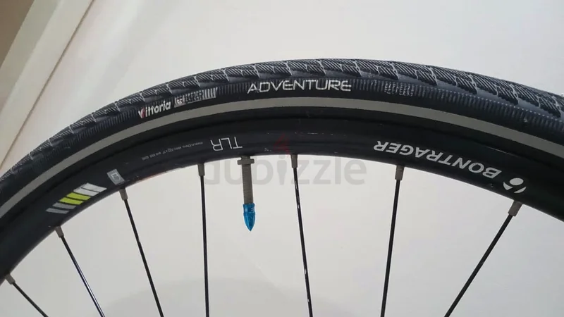 TREK 7.4 FX Bicycle with premium parts (free trainer/bike rack)63246245739267111