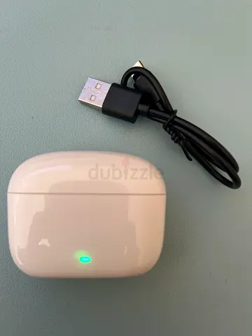 Stylish Wireless Earbuds with Charging Case