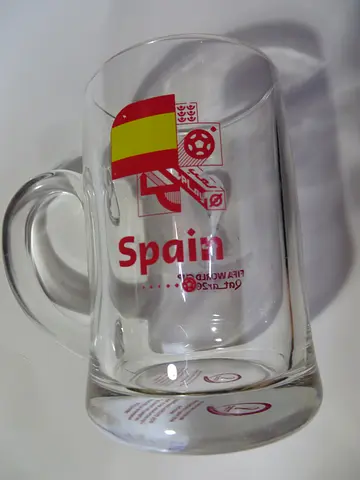 SPORTS MEMORABILIA- ORIGINAL WORLD CUP 2022 MUG