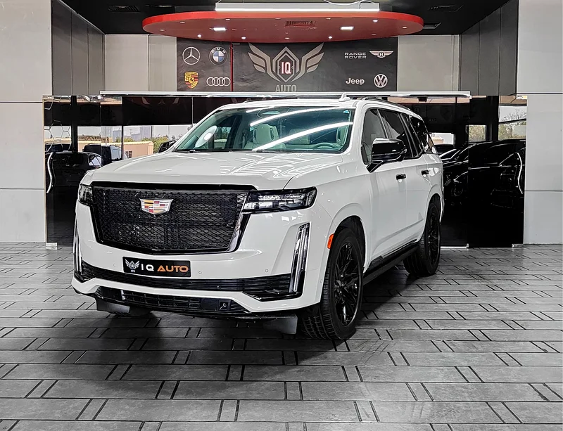 AED 3,650 P.M | Cadillac Escalade Sport Platinum 600 | Black Edition | Under Warranty | GCC63176169914498112