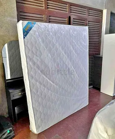 Mattress Queen size for sale