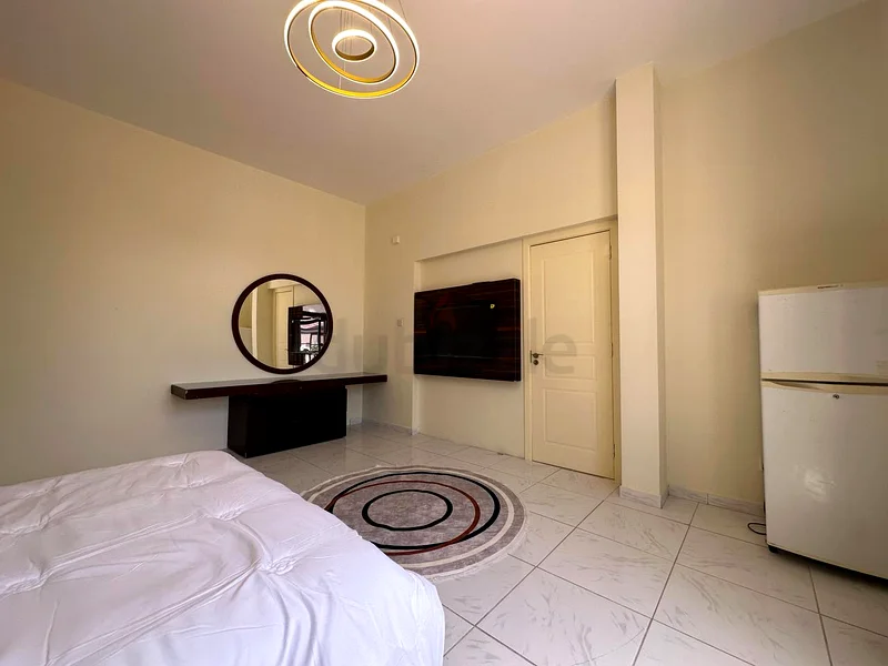 Private room in villa63143963423233111