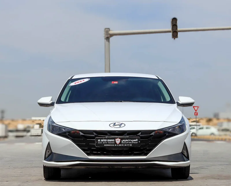Hyundai Elantra 2021 GCC 1.6 L, accident-free, in excellent condition, 769 P.M63150945365762111