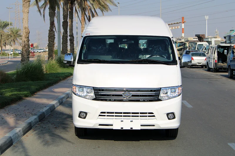 جيانتيانباي 2.5 لتر ديزل 15 شخص مركبة سلسلة R5 سقف عالي ناقل حركة يدوي63166156142722111