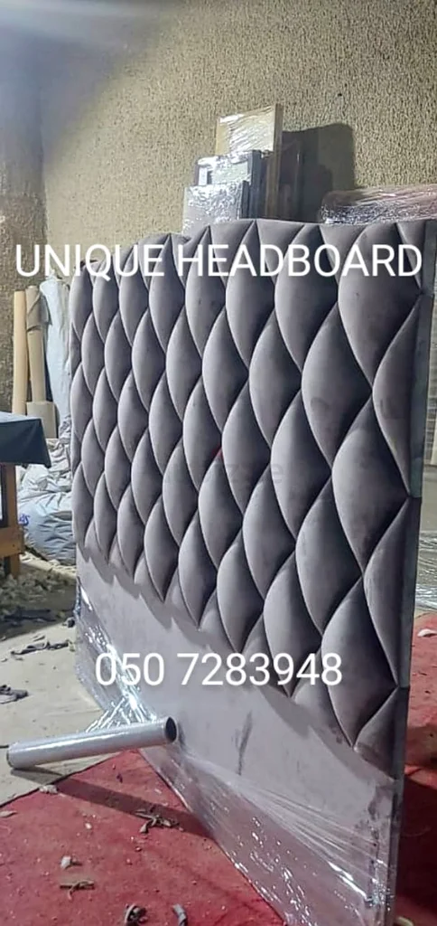 Furniture upholstery n fittings63221354305409112