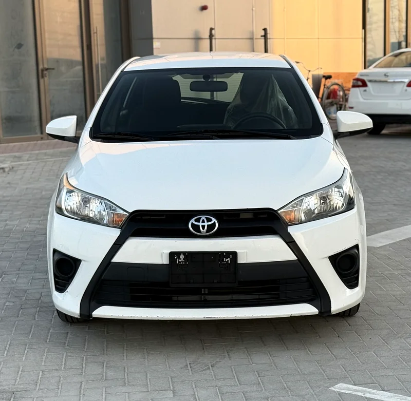 2017 Toyota Yaris SE in perfect condition with original paint63147209797635112