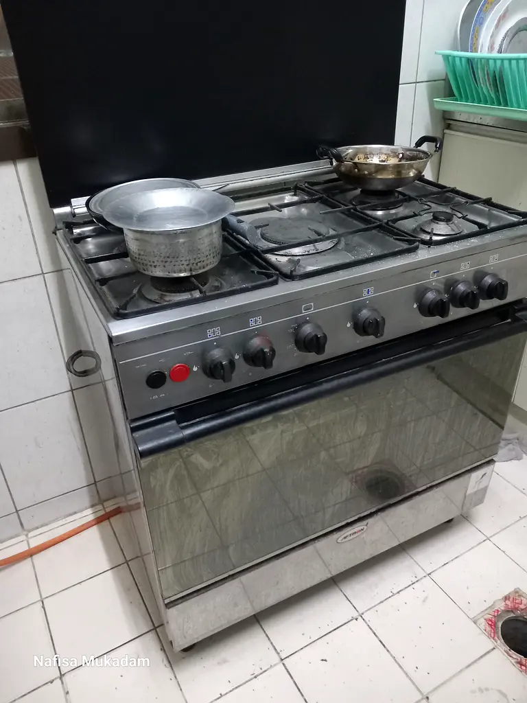 Cooking Range63249762811651111