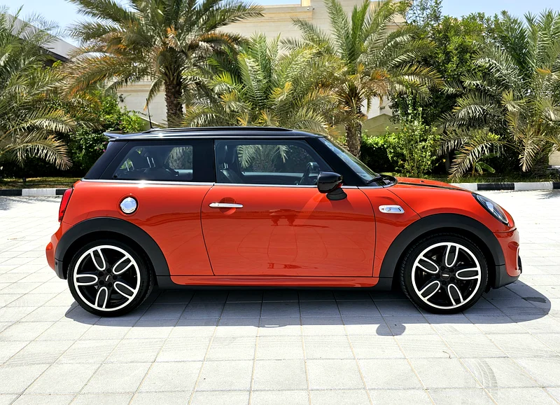 Cooper S JCW. Agency maintained. Excellent Condition63139218109315112