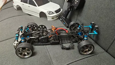 MST D01 PRO DRIFT LEXUS 430 4X4