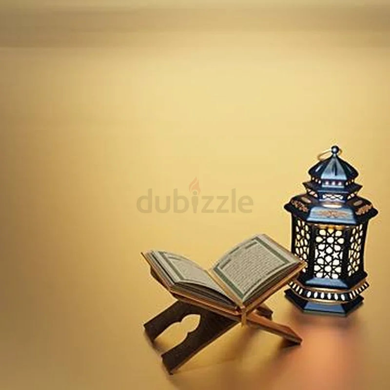 القرآن الكريم يُدرَّس عبر الإنترنت، وأفضل معلمة قارئة للجميع من جميع الأعمار628638290965771111