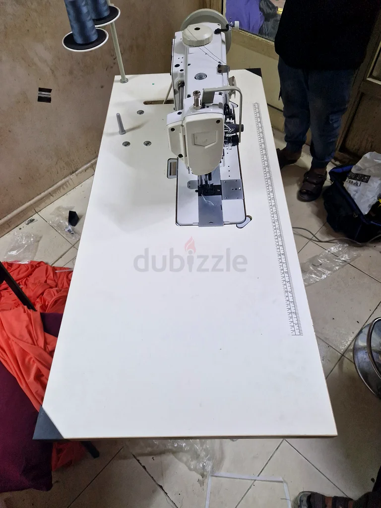 Sweing machine63257628870018112