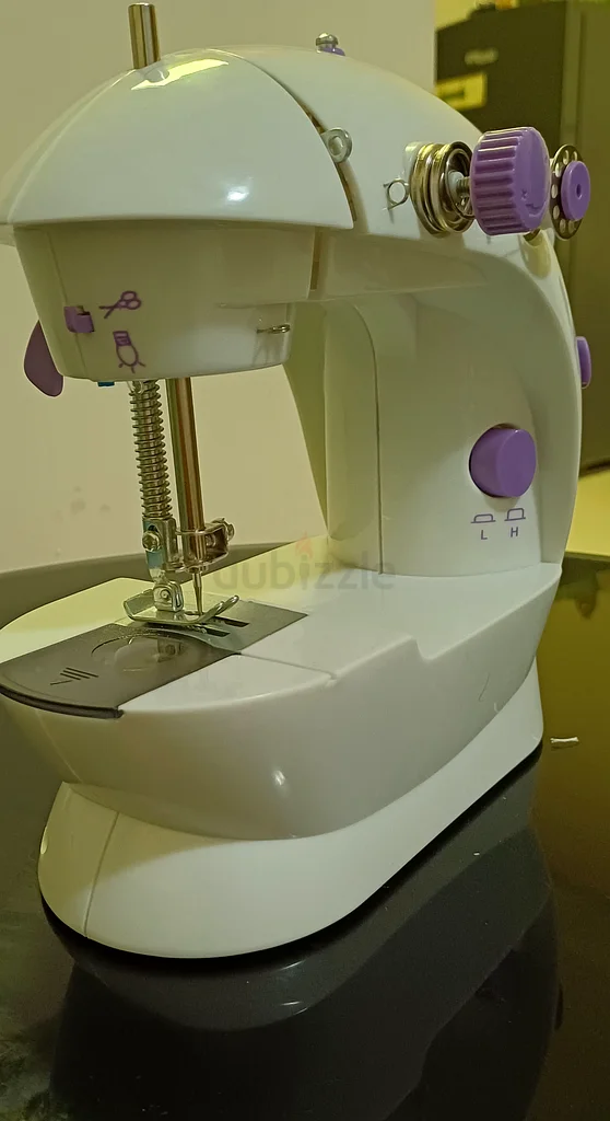 Mini Sewing Machine63257629014785111