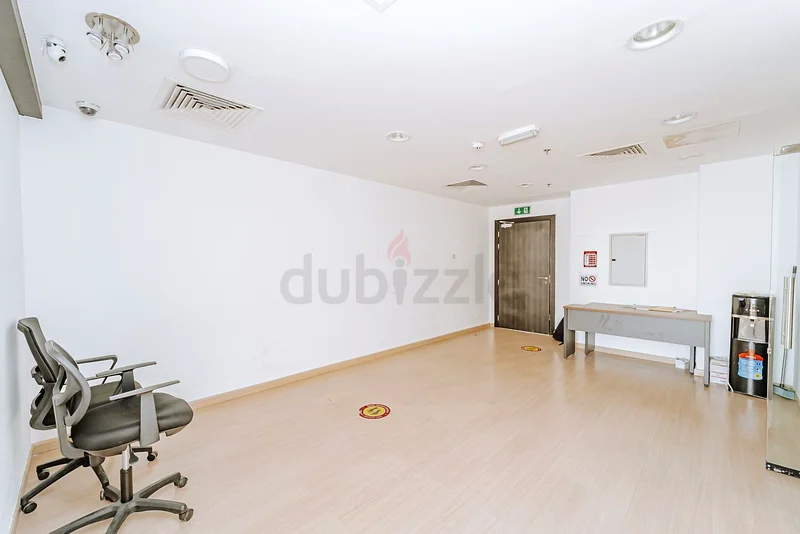 Fully Fitted Office | Jumeriah Island View | High Floor63271810264577114