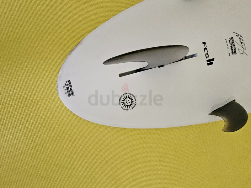 Used once Mick Fanning softtop Surfboard63242691474434111