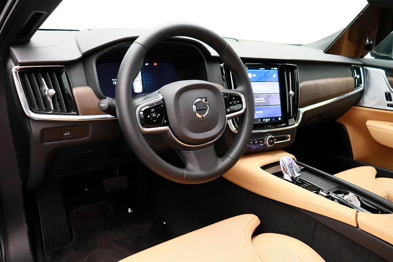 2023 S90 ULTIMATE BRIGHT - Certified by Al Futtaim63221300448769113