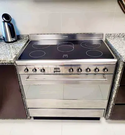 Smeg Electric Ceramic Cooker 90/60cm