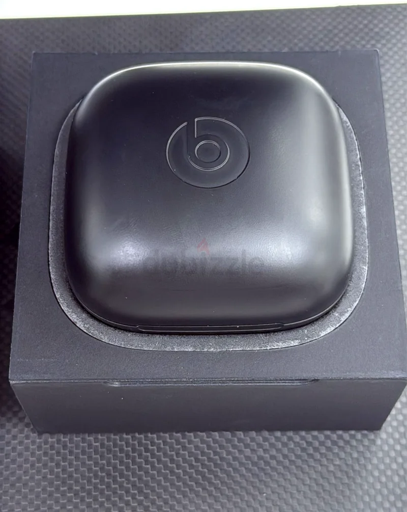 BEATS EARPHONE POWERBEATS PRO WIRELESS (SWEAT  WATER RESISTANT) MY5D2LL/A IVORY63166176814209111