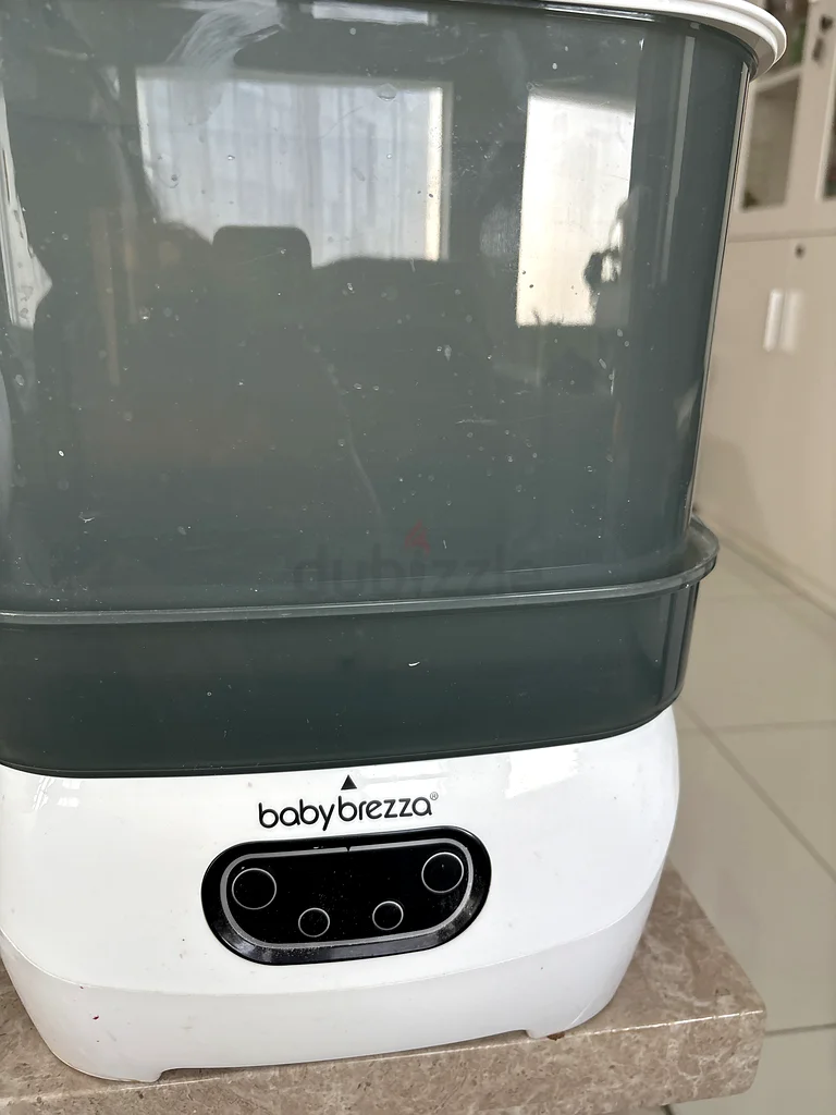Brand new Baby Brezza bottle sterilizer on sale63228314805890111