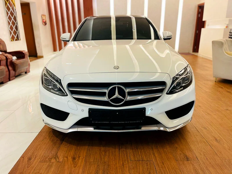 Mercedes C200 model 2017, Gulf spec, very clean car with one owner63163859387523113