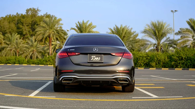 Mercedes C 300 2022 3-year warranty and 2-year free maintenance contract63230653395842114