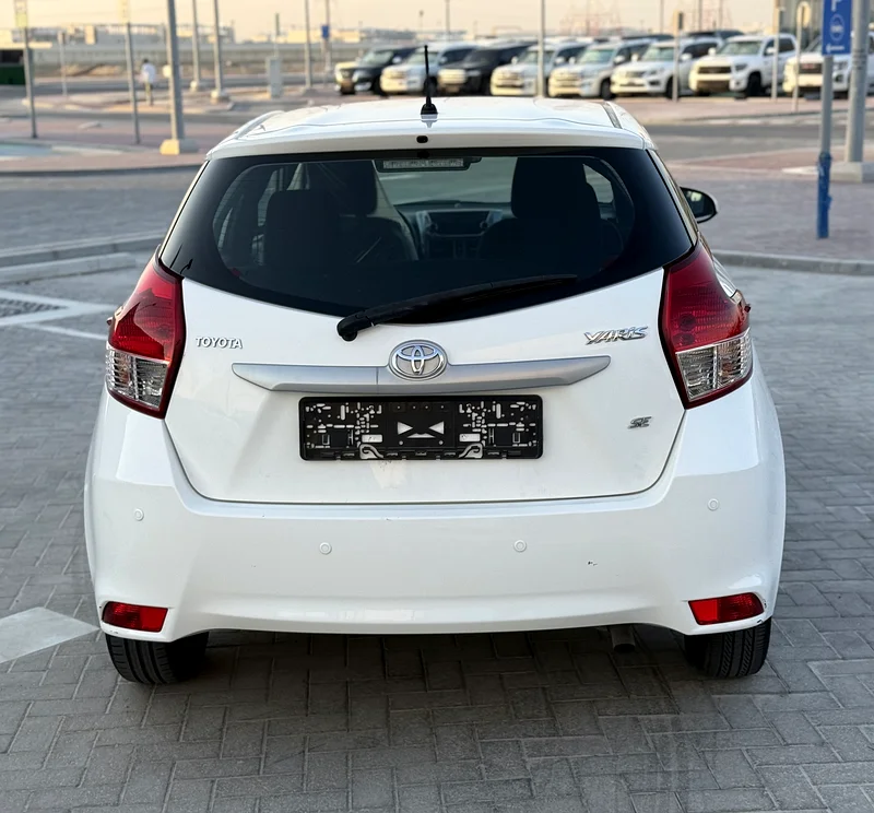 2017 Toyota Yaris SE in perfect condition with original paint63147209797635114