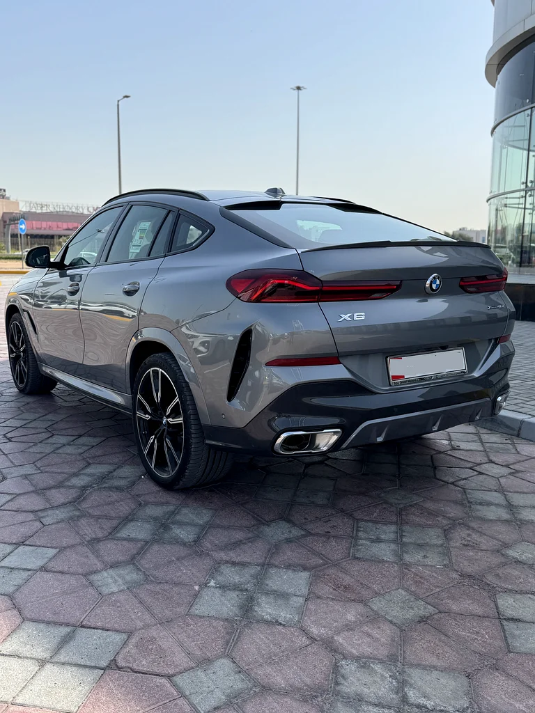 BMW X6 40i M sport , 5 years service warranty63229278977538114