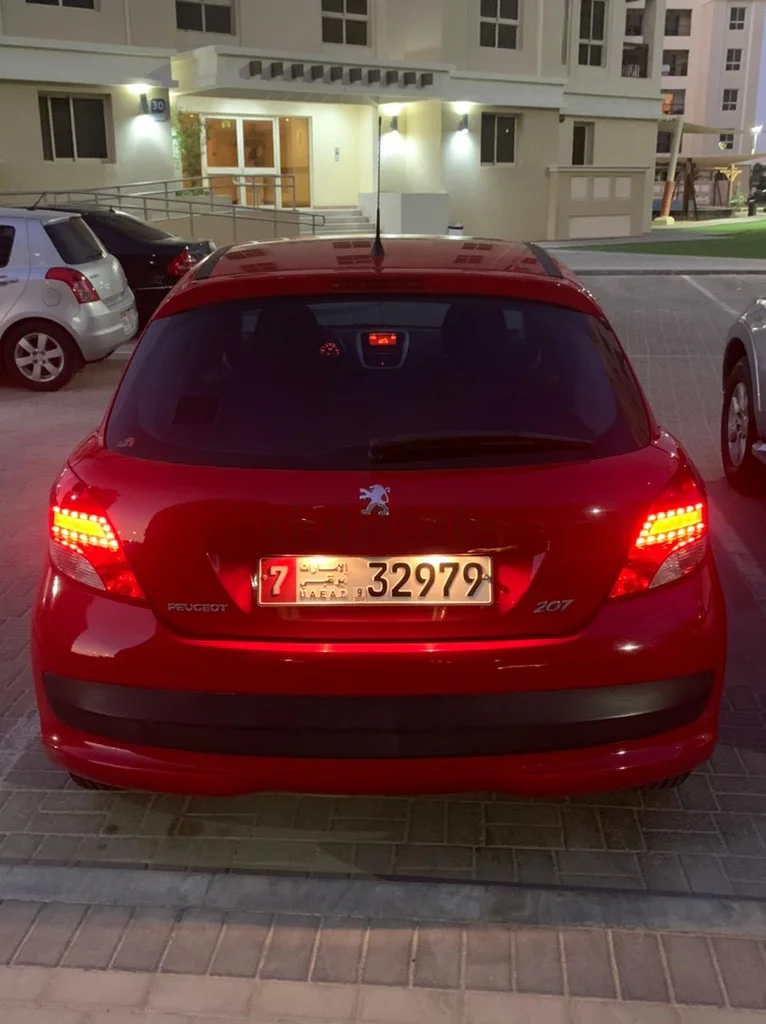 بيجو 207 في حالة جيدة62931646687235113