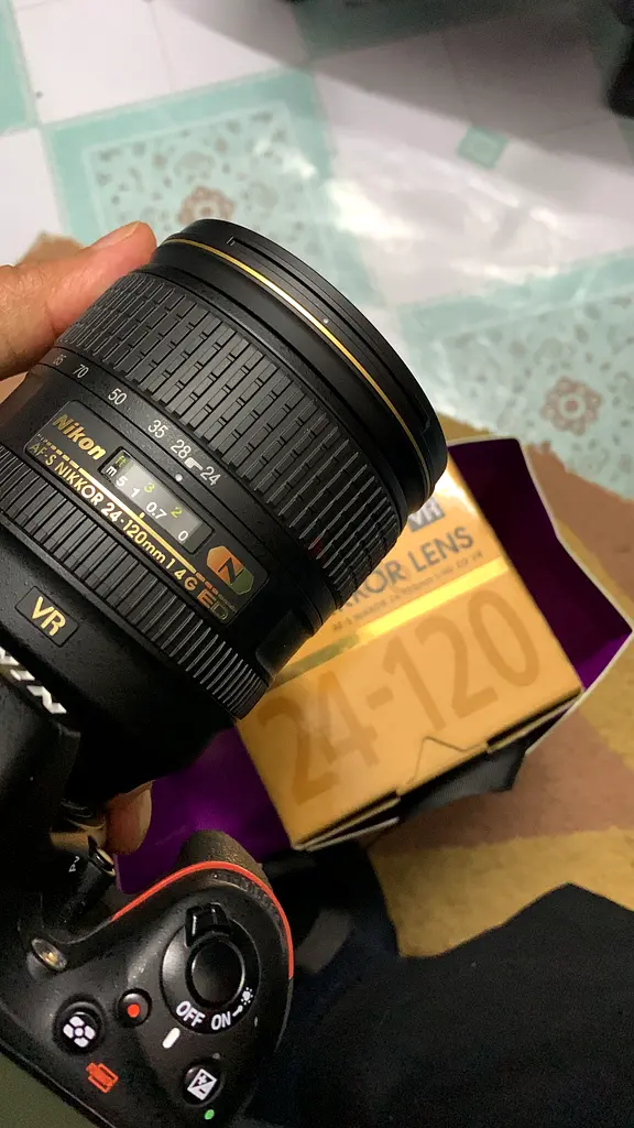 Nikon 24-120 f/4