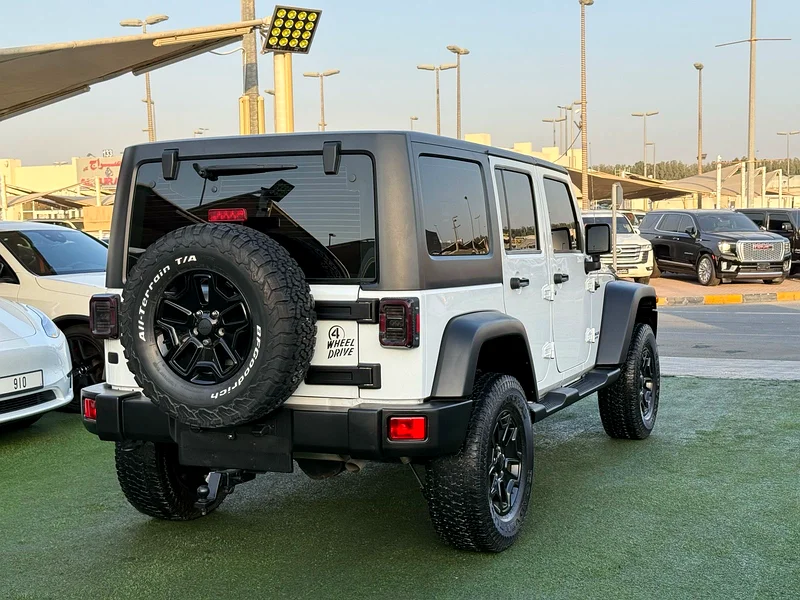 JEEP_ WRANGLER _ SAHARA63171743857026112