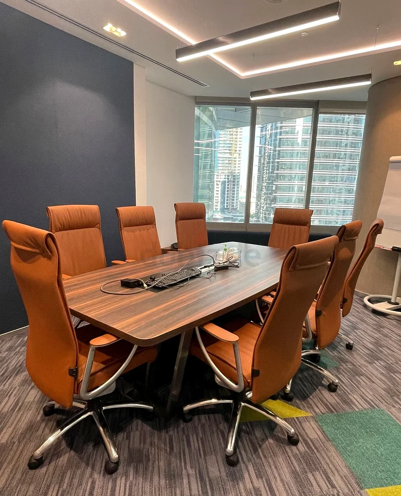 Boardroom Table and Leather Chairs632656001643541129
