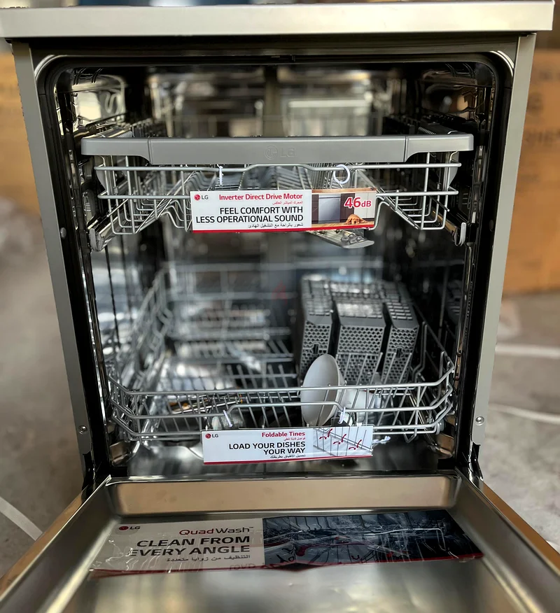 Latest LG Dishwasher ● 8 Programs - 14 Place ● 1 Year Warranty63259707143042113