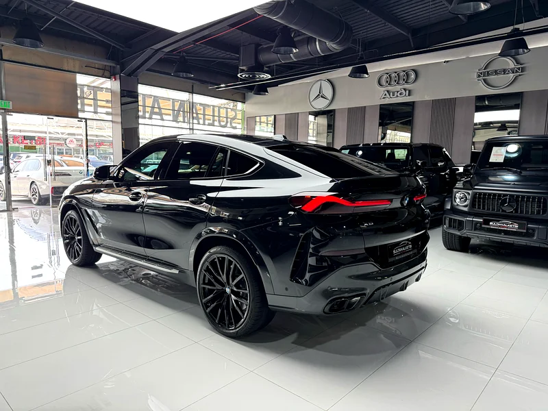BMW X6 M60 V863229278844417113
