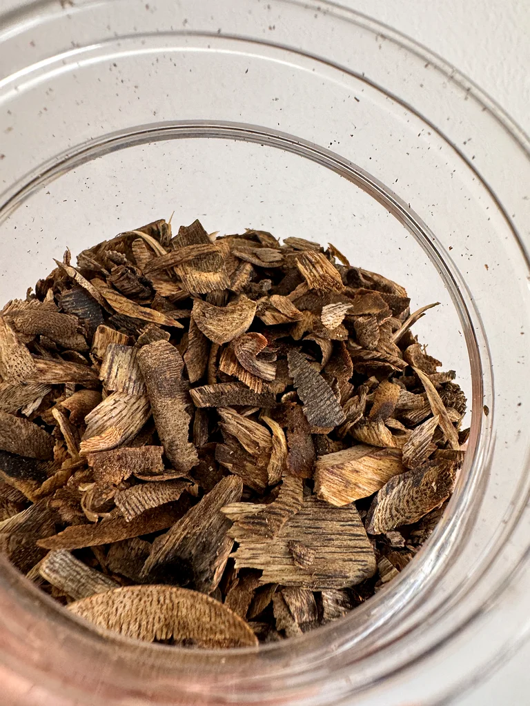 premium agarwood Kynam chips around 40grams63189623714691114