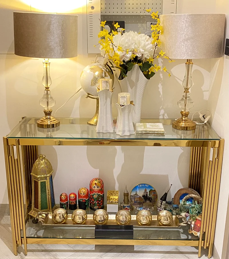 Stunning Collectibles Decor Set: Unique Home Accents!62864709065859111