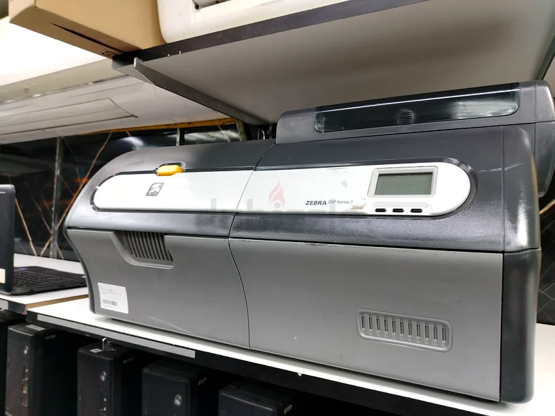Zebra ID CARD PRINTER ZXP7 SERIES632656044158751127